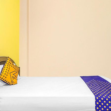 Hotel O Vasavi Residency Bangalore Buitenkant foto