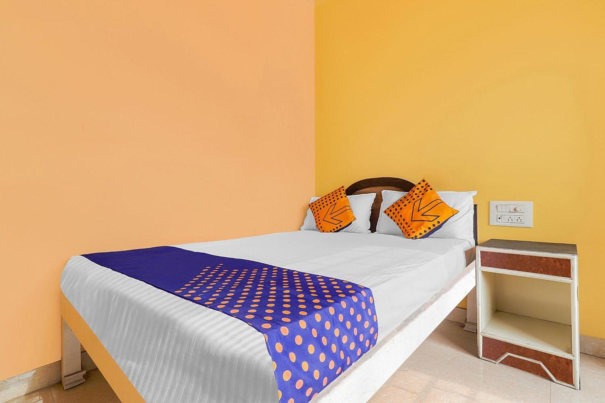 Hotel O Vasavi Residency Bangalore Buitenkant foto