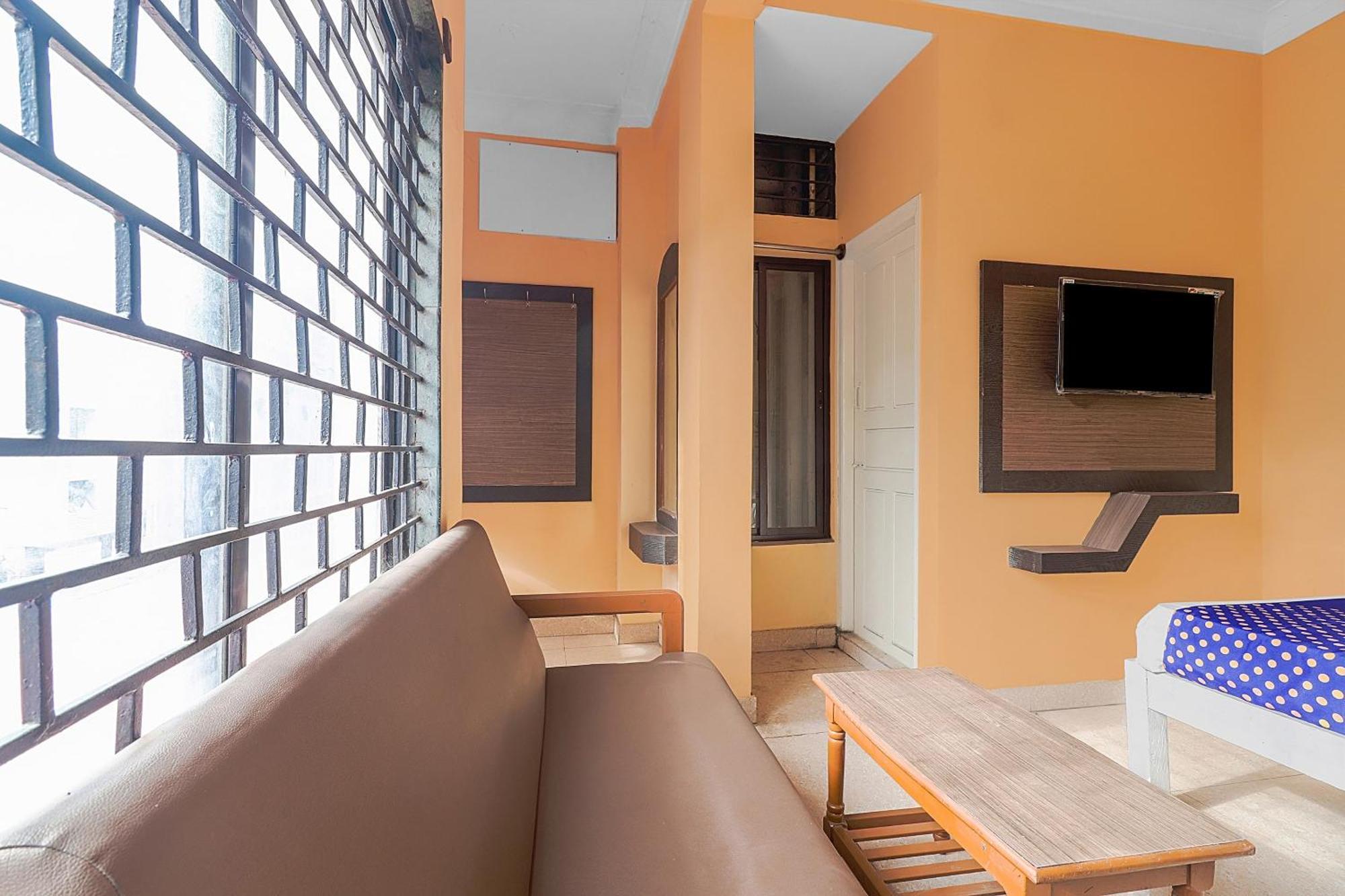 Hotel O Vasavi Residency Bangalore Buitenkant foto