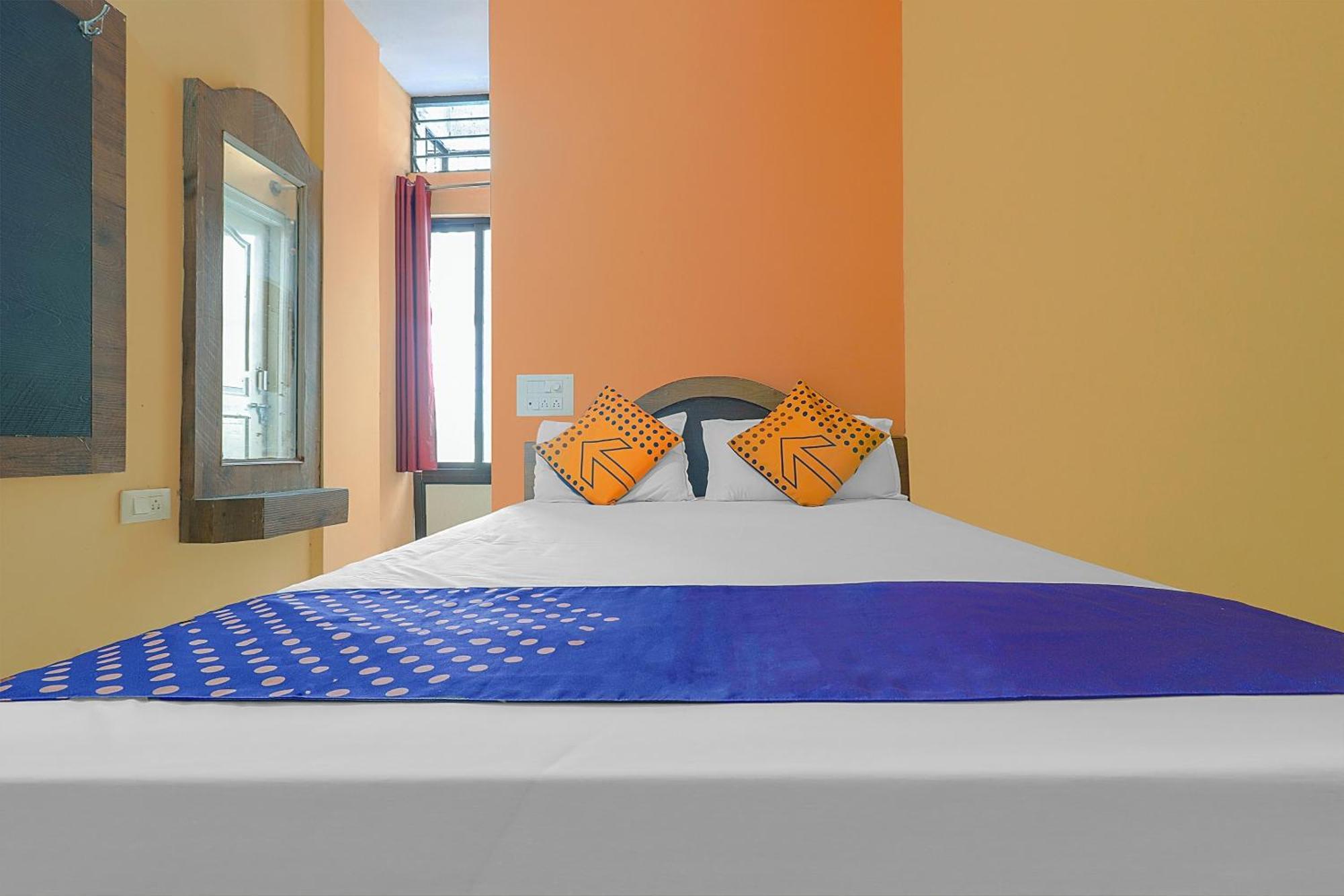 Hotel O Vasavi Residency Bangalore Buitenkant foto