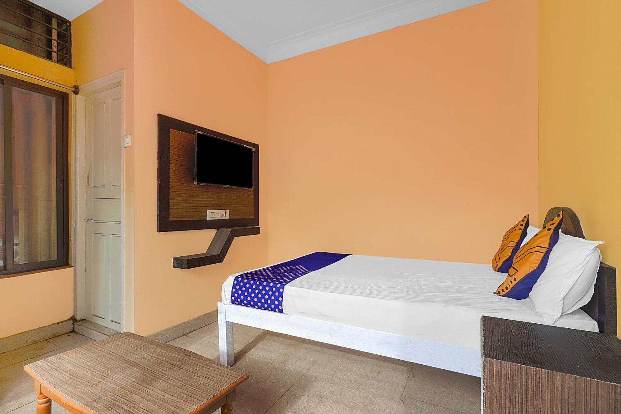 Hotel O Vasavi Residency Bangalore Buitenkant foto